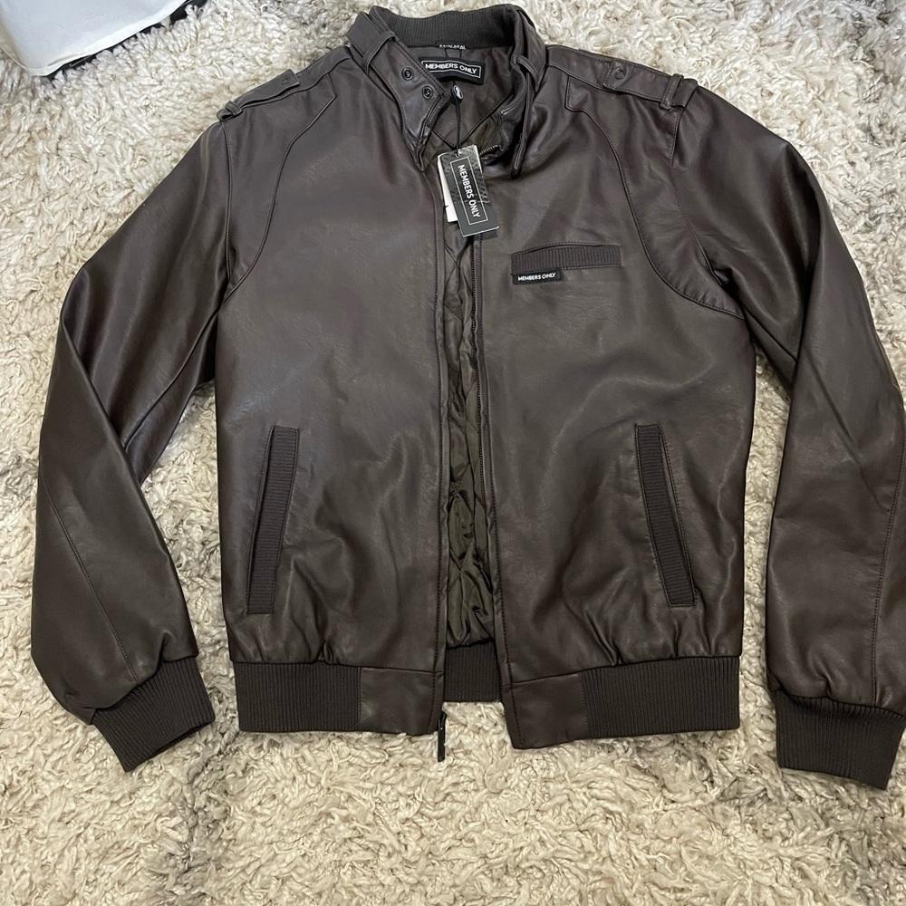 MEMBERS ONLY Leather Jacket.